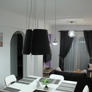 Beautiful Near In Larnaca Apartament