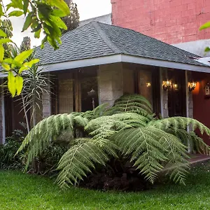Mi Casa, Tu Casa , Gwatemala Gwatemala